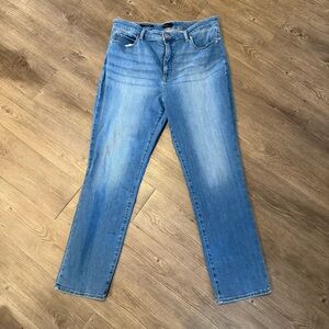 Talbots Light Blue Straight Leg Jeans Sz 16